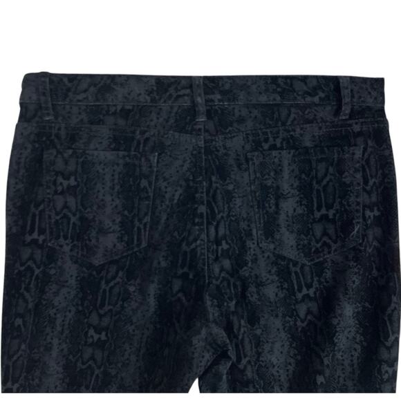 Jones New York Women's Lexington Straight Black Velvety Textured Jeans | Size 16 - Picture 4 of 8